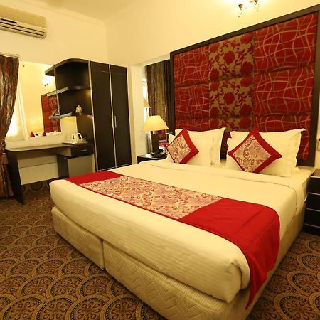 Hotel Capitol Hills - Greater Kailash Delhi New Delhi Exterior foto