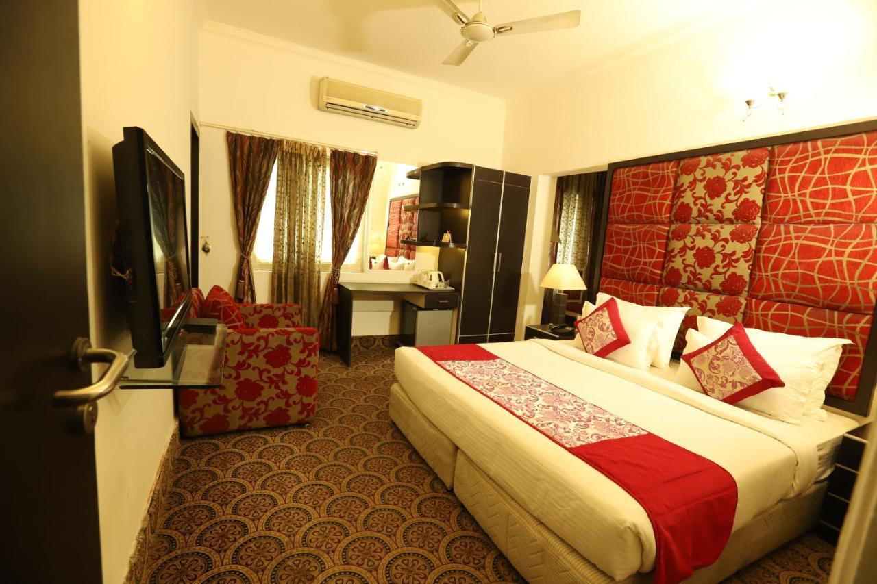 Hotel Capitol Hills - Greater Kailash Delhi New Delhi Exterior foto