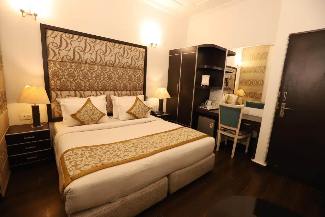 Hotel Capitol Hills - Greater Kailash Delhi New Delhi Exterior foto