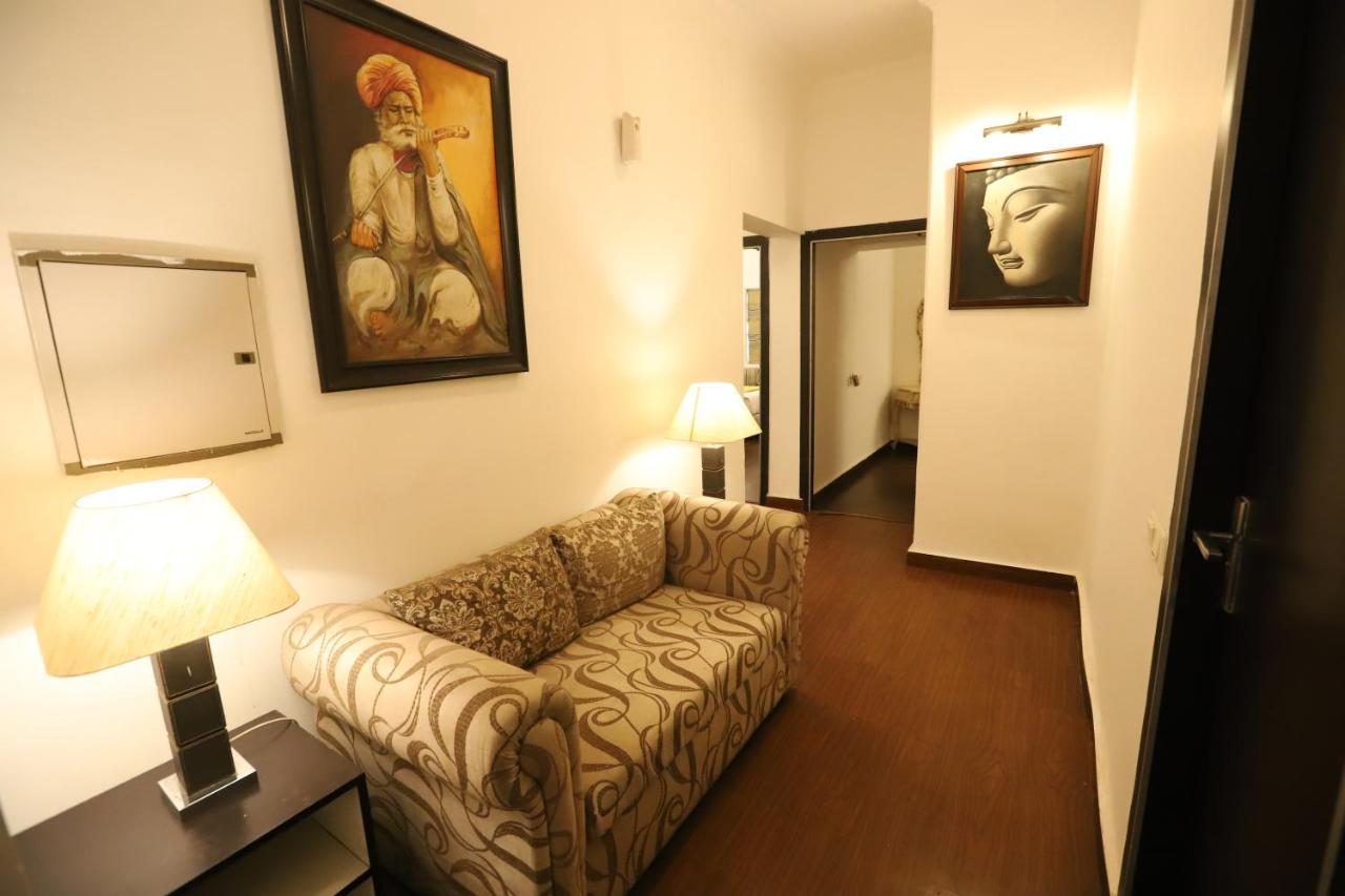 Hotel Capitol Hills - Greater Kailash Delhi New Delhi Exterior foto