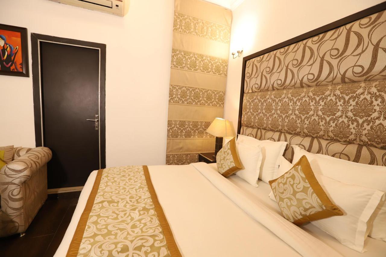 Hotel Capitol Hills - Greater Kailash Delhi New Delhi Exterior foto