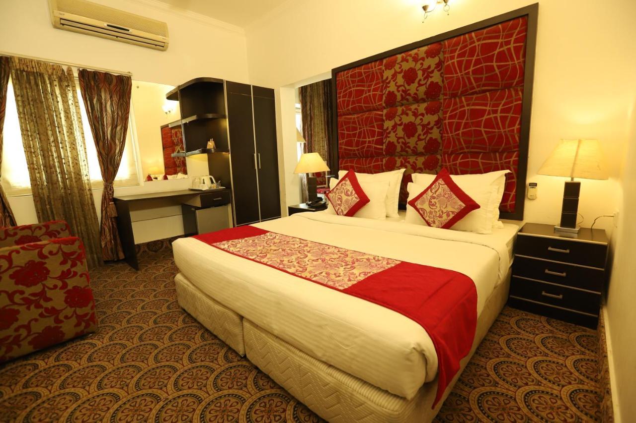Hotel Capitol Hills - Greater Kailash Delhi New Delhi Exterior foto