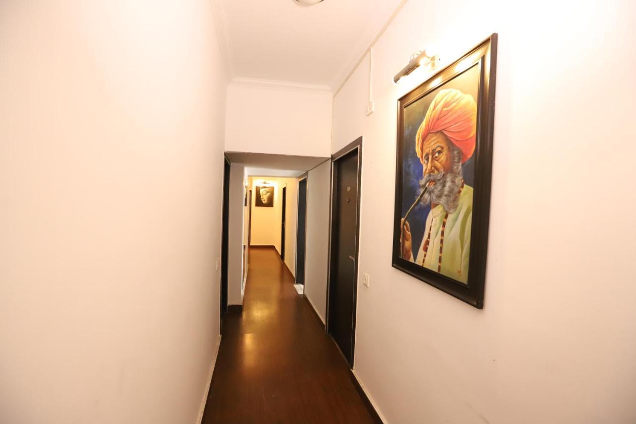Hotel Capitol Hills - Greater Kailash Delhi New Delhi Exterior foto