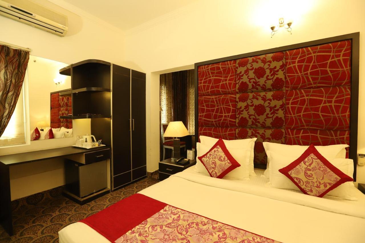 Hotel Capitol Hills - Greater Kailash Delhi New Delhi Exterior foto