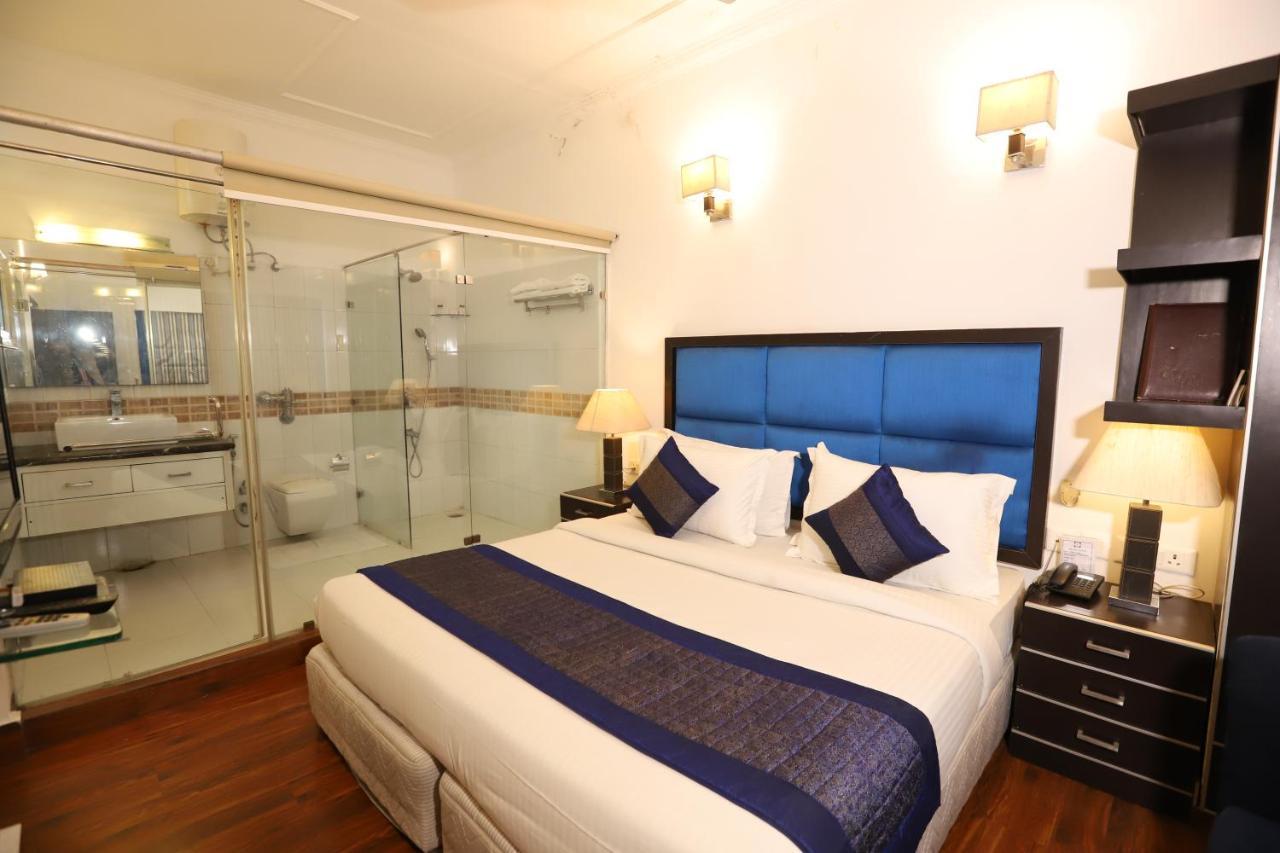 Hotel Capitol Hills - Greater Kailash Delhi New Delhi Exterior foto