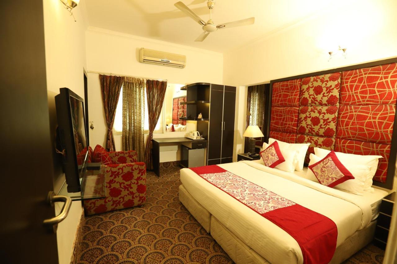 Hotel Capitol Hills - Greater Kailash Delhi New Delhi Exterior foto
