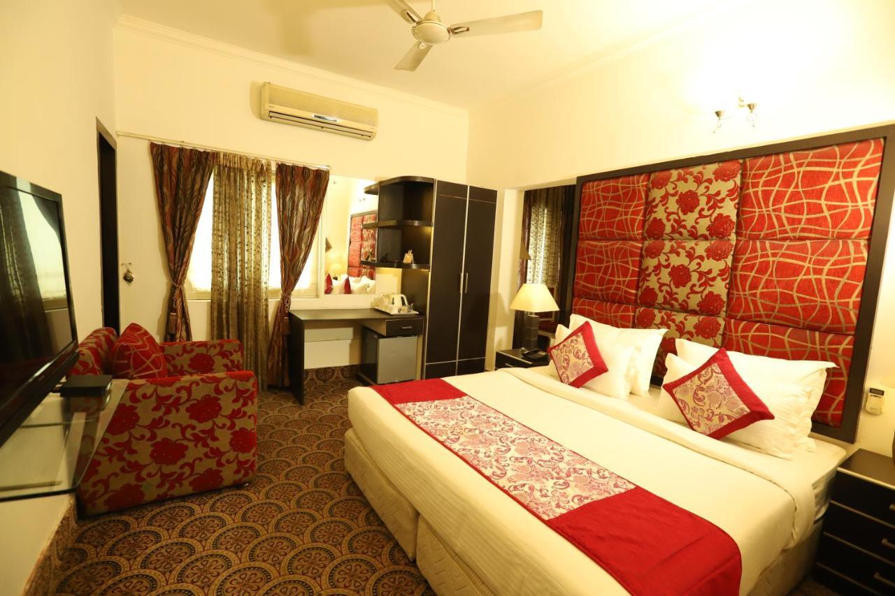 Hotel Capitol Hills - Greater Kailash Delhi New Delhi Exterior foto
